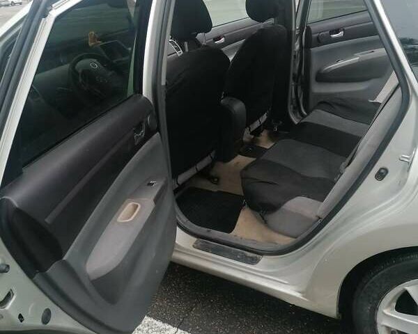 Серый Тойота Приус, объемом двигателя 1.5 л и пробегом 270 тыс. км за 6300 $, фото 1 на Automoto.ua