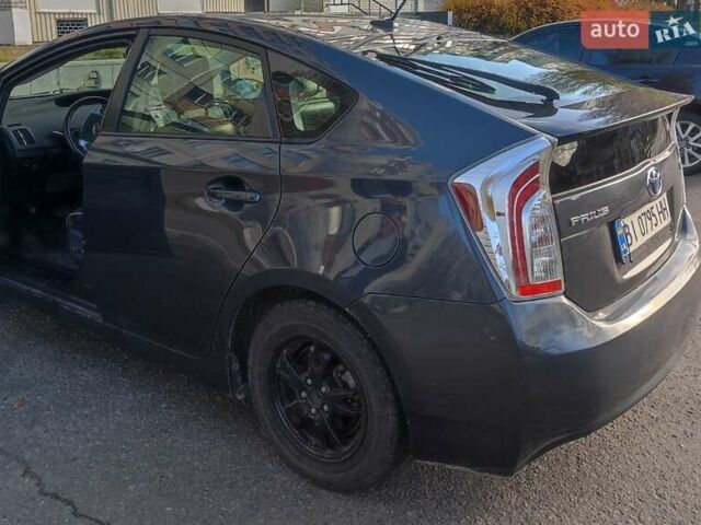 Серый Тойота Приус, объемом двигателя 1.8 л и пробегом 115 тыс. км за 12500 $, фото 1 на Automoto.ua