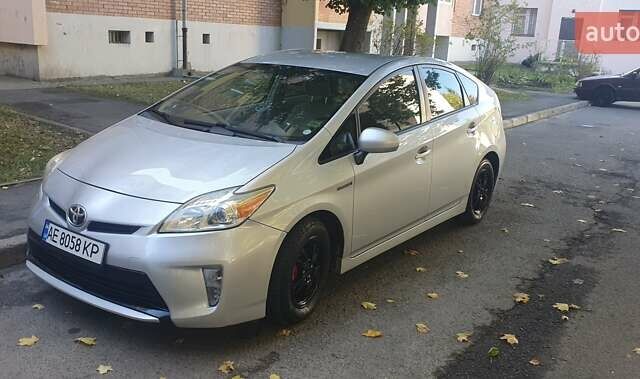 Сірий Тойота Пріус, об'ємом двигуна 1.8 л та пробігом 209 тис. км за 11500 $, фото 1 на Automoto.ua