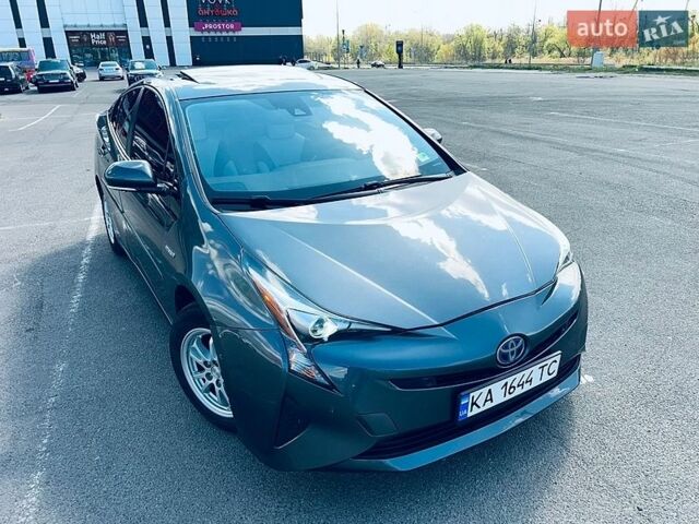 Серый Тойота Приус, объемом двигателя 1.8 л и пробегом 151 тыс. км за 16900 $, фото 1 на Automoto.ua