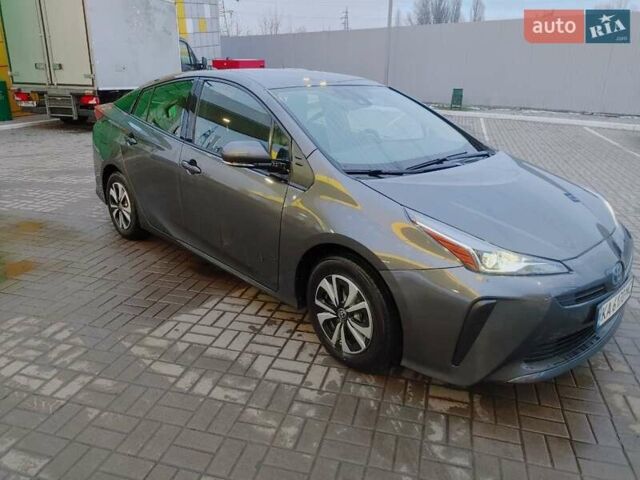 Серый Тойота Приус, объемом двигателя 1.8 л и пробегом 42 тыс. км за 16500 $, фото 1 на Automoto.ua
