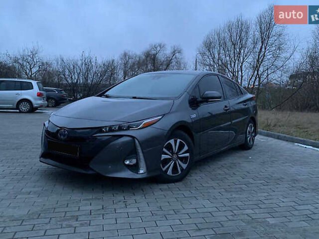 Сірий Тойота Пріус, об'ємом двигуна 1.8 л та пробігом 134 тис. км за 16600 $, фото 1 на Automoto.ua