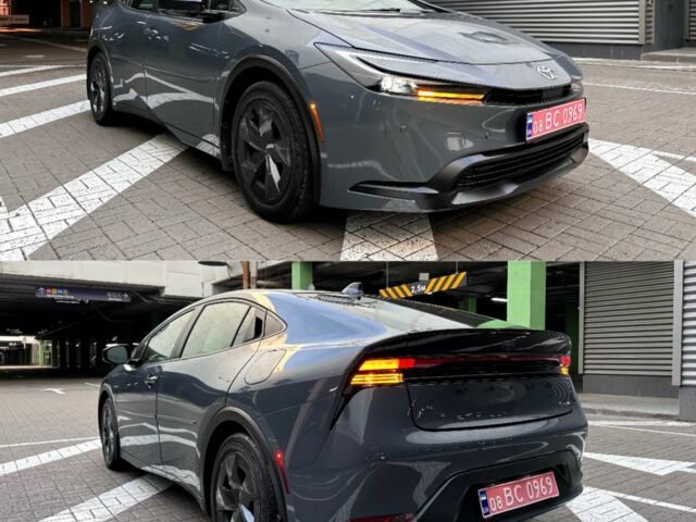 Серый Тойота Приус, объемом двигателя 2 л и пробегом 4 тыс. км за 26700 $, фото 1 на Automoto.ua