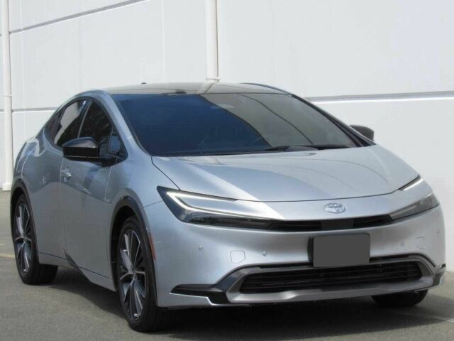 Серый Тойота Приус, объемом двигателя 2 л и пробегом 13 тыс. км за 14000 $, фото 1 на Automoto.ua