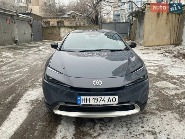 Серый Тойота Приус, объемом двигателя 2 л и пробегом 16 тыс. км за 29900 $, фото 1 на Automoto.ua