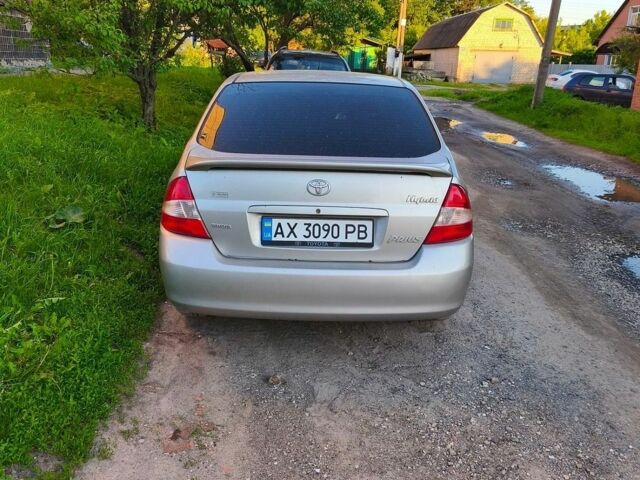 Серый Тойота Приус, объемом двигателя 1.5 л и пробегом 251 тыс. км за 4300 $, фото 1 на Automoto.ua