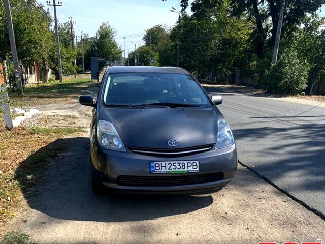 Сірий Тойота Пріус, об'ємом двигуна 1.5 л та пробігом 0 тис. км за 7000 $, фото 1 на Automoto.ua