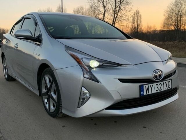 Серый Тойота Приус, объемом двигателя 1.8 л и пробегом 160 тыс. км за 8600 $, фото 1 на Automoto.ua
