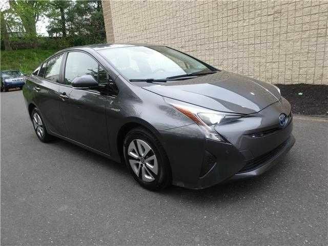 Серый Тойота Приус, объемом двигателя 1.8 л и пробегом 51 тыс. км за 4000 $, фото 1 на Automoto.ua