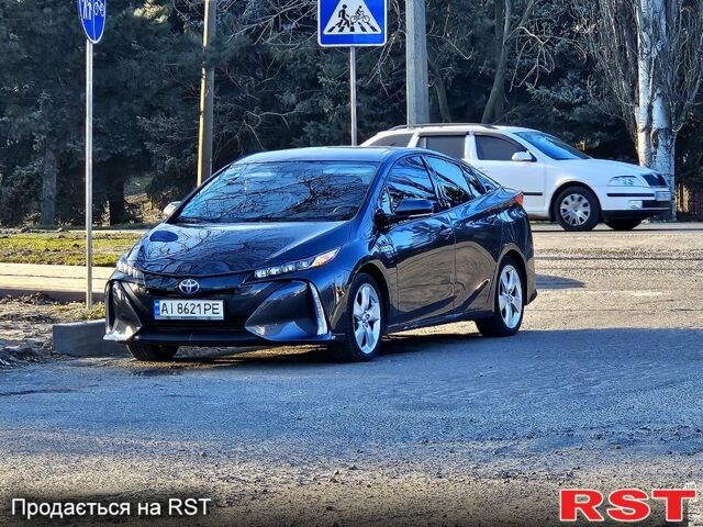 Серый Тойота Приус, объемом двигателя 1.8 л и пробегом 110 тыс. км за 18900 $, фото 1 на Automoto.ua