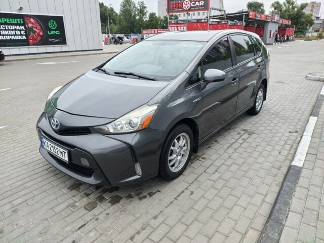Серый Тойота Приус, объемом двигателя 1.8 л и пробегом 290 тыс. км за 12924 $, фото 1 на Automoto.ua