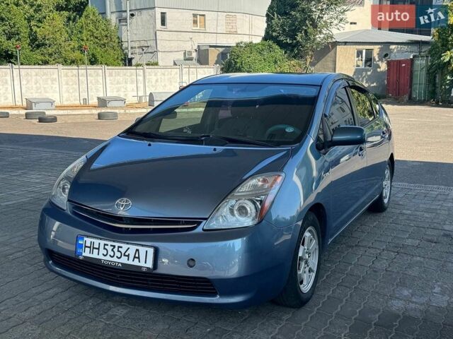 Синій Тойота Пріус, об'ємом двигуна 1.5 л та пробігом 174 тис. км за 6999 $, фото 1 на Automoto.ua