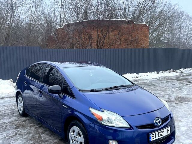 Синій Тойота Пріус, об'ємом двигуна 1.8 л та пробігом 245 тис. км за 10300 $, фото 1 на Automoto.ua