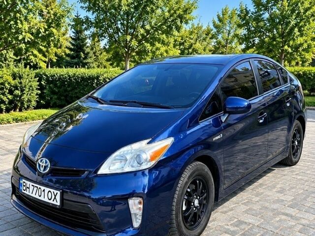 Синий Тойота Приус, объемом двигателя 1.8 л и пробегом 237 тыс. км за 8700 $, фото 1 на Automoto.ua