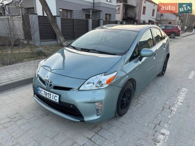 Синій Тойота Пріус, об'ємом двигуна 1.8 л та пробігом 137 тис. км за 9000 $, фото 1 на Automoto.ua