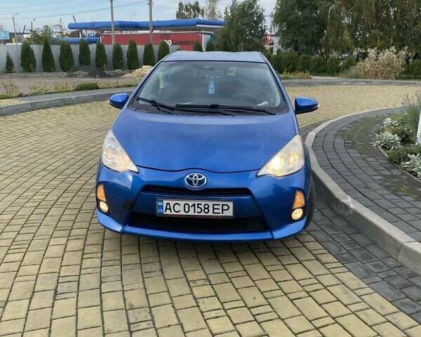 Синий Тойота Приус, объемом двигателя 1.5 л и пробегом 155 тыс. км за 9300 $, фото 1 на Automoto.ua