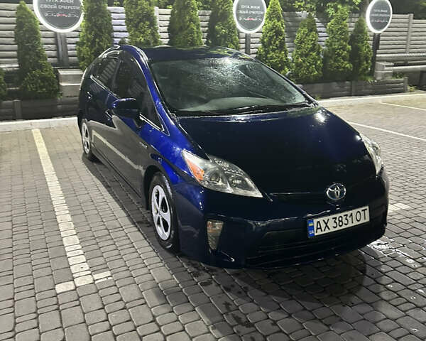 Синий Тойота Приус, объемом двигателя 1.8 л и пробегом 260 тыс. км за 10500 $, фото 1 на Automoto.ua