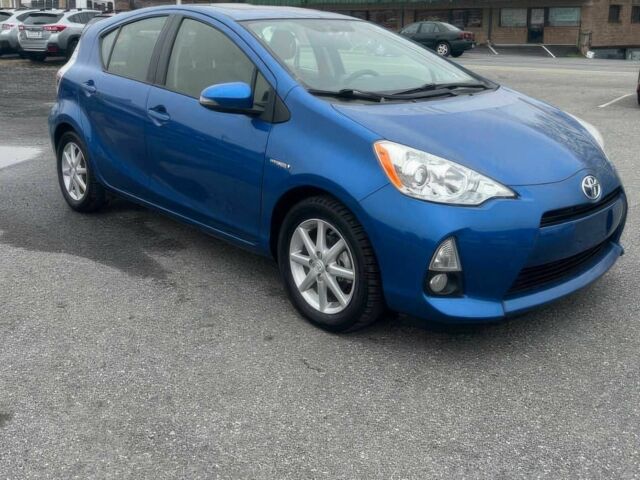 Синій Тойота Пріус, об'ємом двигуна 1.5 л та пробігом 83 тис. км за 5500 $, фото 1 на Automoto.ua