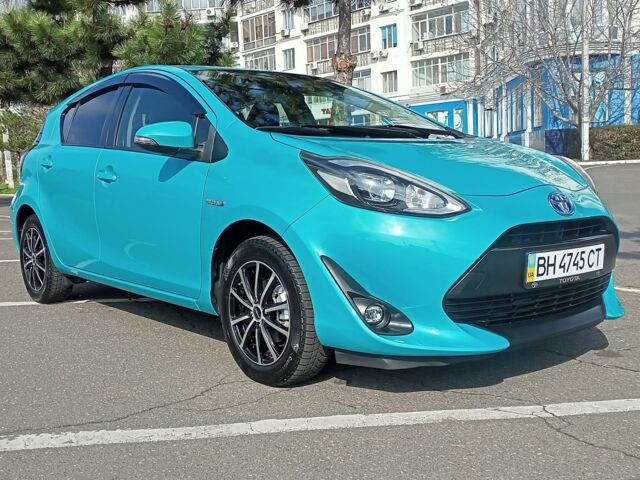 Синий Тойота Приус, объемом двигателя 1.5 л и пробегом 60 тыс. км за 13500 $, фото 1 на Automoto.ua