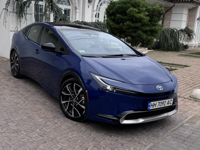 Синий Тойота Приус, объемом двигателя 2 л и пробегом 11 тыс. км за 32000 $, фото 1 на Automoto.ua