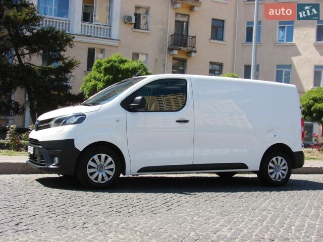 Білий Тойота Proace, об'ємом двигуна 2 л та пробігом 113 тис. км за 22555 $, фото 1 на Automoto.ua