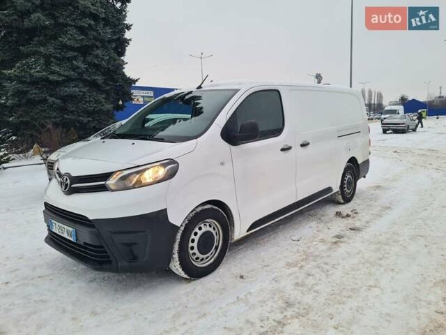 Білий Тойота Proace, об'ємом двигуна 2 л та пробігом 207 тис. км за 16499 $, фото 1 на Automoto.ua