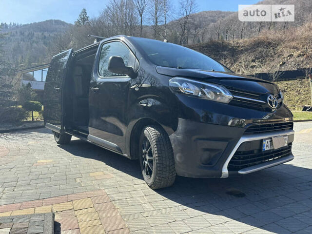 Чорний Тойота Proace, об'ємом двигуна 2 л та пробігом 176 тис. км за 24499 $, фото 1 на Automoto.ua