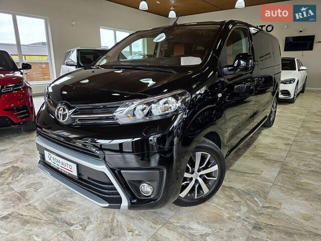 Черный Тойота Proace, объемом двигателя 2 л и пробегом 203 тыс. км за 33500 $, фото 1 на Automoto.ua