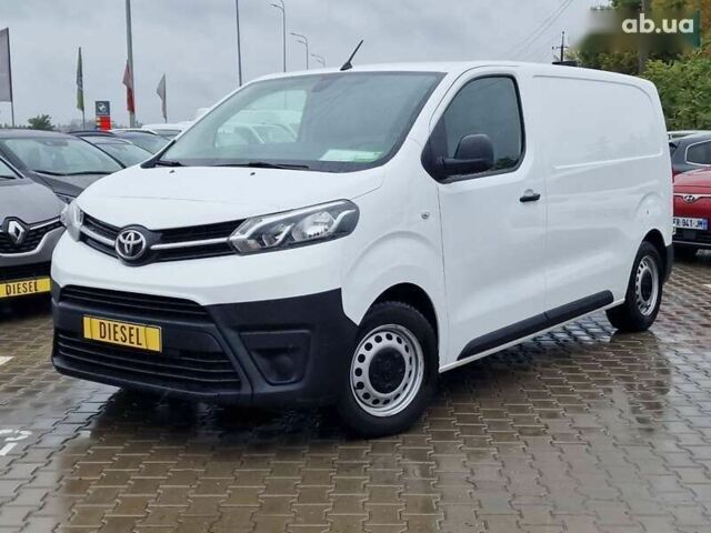 Тойота Proace, объемом двигателя 1.5 л и пробегом 275 тыс. км за 13300 $, фото 1 на Automoto.ua