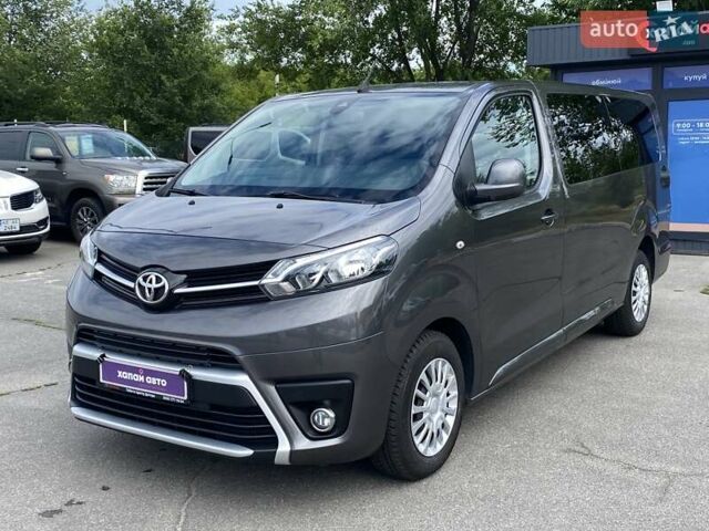 Сірий Тойота Proace, об'ємом двигуна 2 л та пробігом 131 тис. км за 28000 $, фото 1 на Automoto.ua
