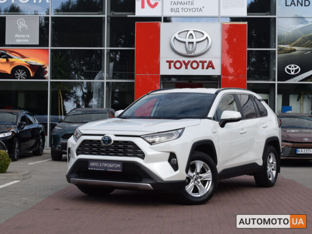 Білий Тойота РАВ 4, об'ємом двигуна 2.5 л та пробігом 37 тис. км за 32300 $, фото 1 на Automoto.ua
