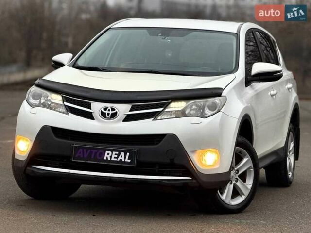 Білий Тойота РАВ 4, об'ємом двигуна 2.23 л та пробігом 209 тис. км за 14900 $, фото 1 на Automoto.ua