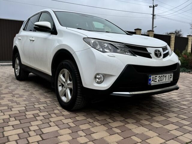 Білий Тойота РАВ 4, об'ємом двигуна 2.2 л та пробігом 165 тис. км за 17900 $, фото 1 на Automoto.ua