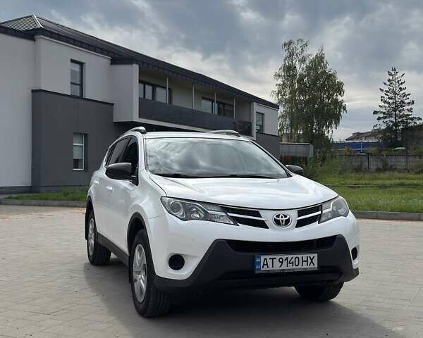 Білий Тойота РАВ 4, об'ємом двигуна 2.5 л та пробігом 165 тис. км за 16800 $, фото 1 на Automoto.ua