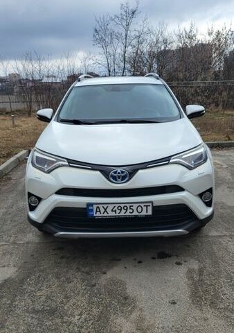 Білий Тойота РАВ 4, об'ємом двигуна 2.49 л та пробігом 126 тис. км за 23500 $, фото 1 на Automoto.ua