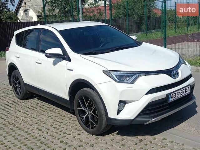 Білий Тойота РАВ 4, об'ємом двигуна 2.49 л та пробігом 198 тис. км за 22950 $, фото 1 на Automoto.ua