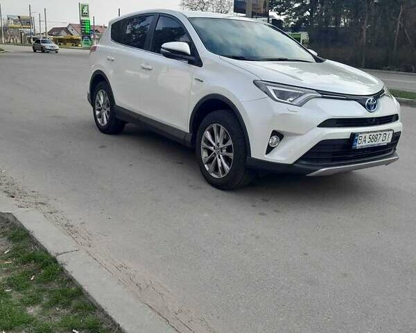 Білий Тойота РАВ 4, об'ємом двигуна 2.49 л та пробігом 204 тис. км за 20500 $, фото 1 на Automoto.ua