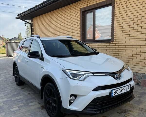 Білий Тойота РАВ 4, об'ємом двигуна 2.49 л та пробігом 115 тис. км за 24300 $, фото 1 на Automoto.ua