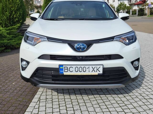 Белый Тойота РАВ 4, объемом двигателя 2.5 л и пробегом 60 тыс. км за 25900 $, фото 1 на Automoto.ua