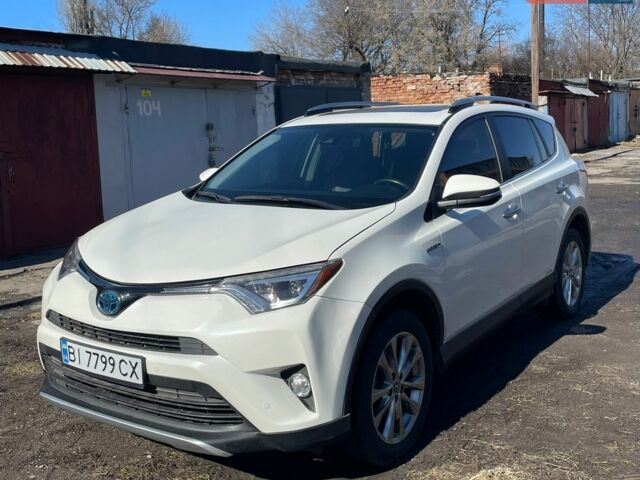 Белый Тойота РАВ 4, объемом двигателя 2.49 л и пробегом 67 тыс. км за 25500 $, фото 1 на Automoto.ua