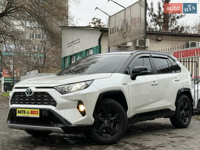 Білий Тойота РАВ 4, об'ємом двигуна 2.49 л та пробігом 122 тис. км за 24999 $, фото 1 на Automoto.ua
