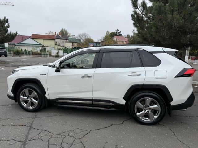 Белый Тойота РАВ 4, объемом двигателя 2.5 л и пробегом 98 тыс. км за 32999 $, фото 1 на Automoto.ua