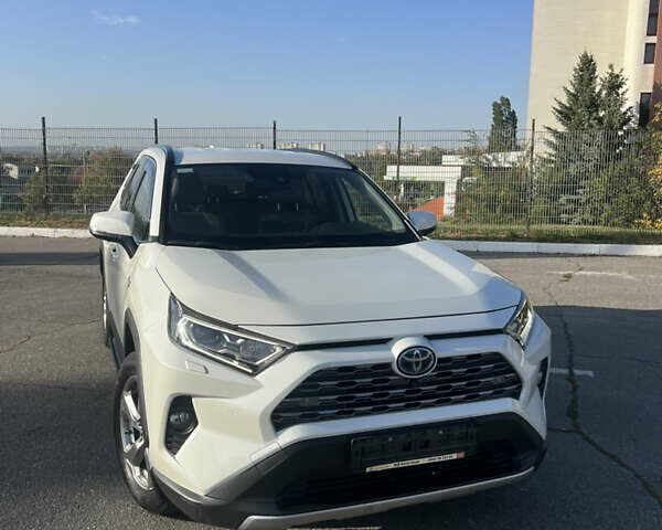 Білий Тойота РАВ 4, об'ємом двигуна 2.49 л та пробігом 55 тис. км за 36000 $, фото 1 на Automoto.ua