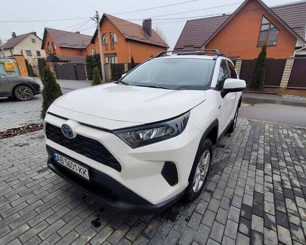 Білий Тойота РАВ 4, об'ємом двигуна 2.49 л та пробігом 55 тис. км за 27000 $, фото 1 на Automoto.ua