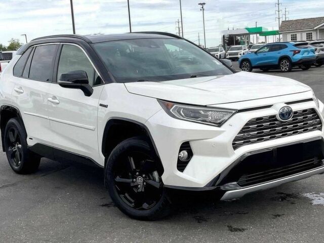 Белый Тойота РАВ 4, объемом двигателя 2.5 л и пробегом 33 тыс. км за 11000 $, фото 1 на Automoto.ua