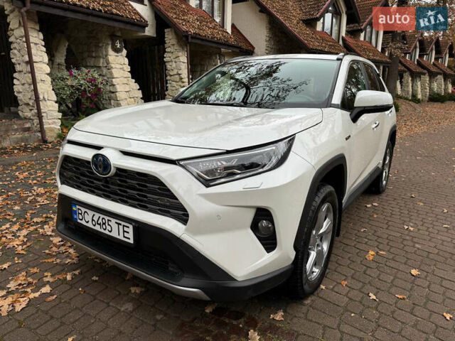 Белый Тойота РАВ 4, объемом двигателя 2.49 л и пробегом 78 тыс. км за 28500 $, фото 1 на Automoto.ua