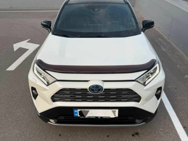 Белый Тойота РАВ 4, объемом двигателя 2.5 л и пробегом 82 тыс. км за 36500 $, фото 1 на Automoto.ua