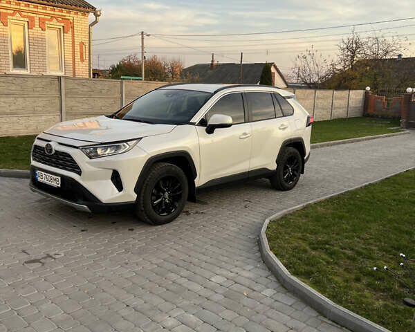 Белый Тойота РАВ 4, объемом двигателя 1.99 л и пробегом 78 тыс. км за 24500 $, фото 1 на Automoto.ua