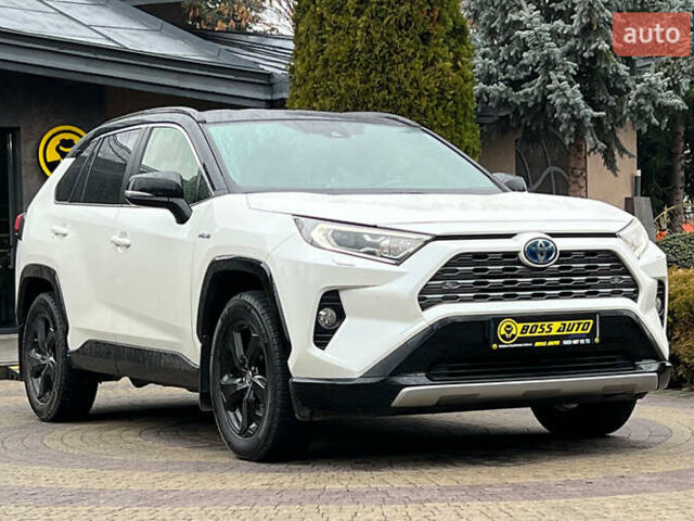 Білий Тойота РАВ 4, об'ємом двигуна 2.49 л та пробігом 57 тис. км за 38750 $, фото 1 на Automoto.ua