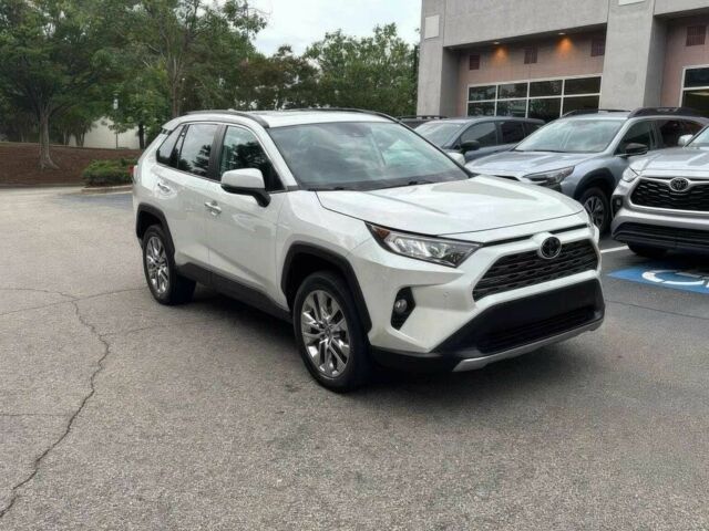 Белый Тойота РАВ 4, объемом двигателя 2.5 л и пробегом 21 тыс. км за 17400 $, фото 1 на Automoto.ua